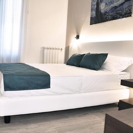 Leone Apartments Палермо Экстерьер фото