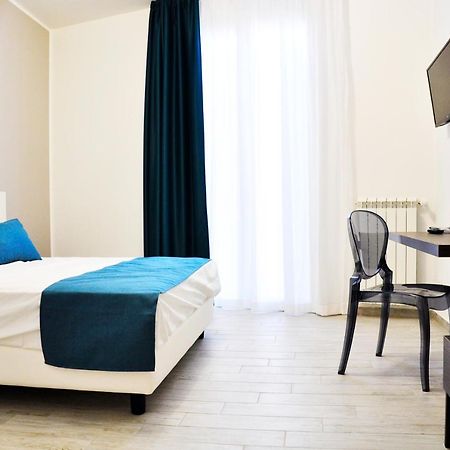 Leone Apartments Палермо Экстерьер фото