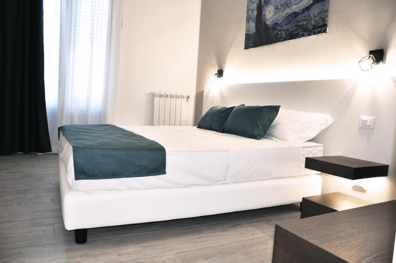 Leone Apartments Палермо Экстерьер фото